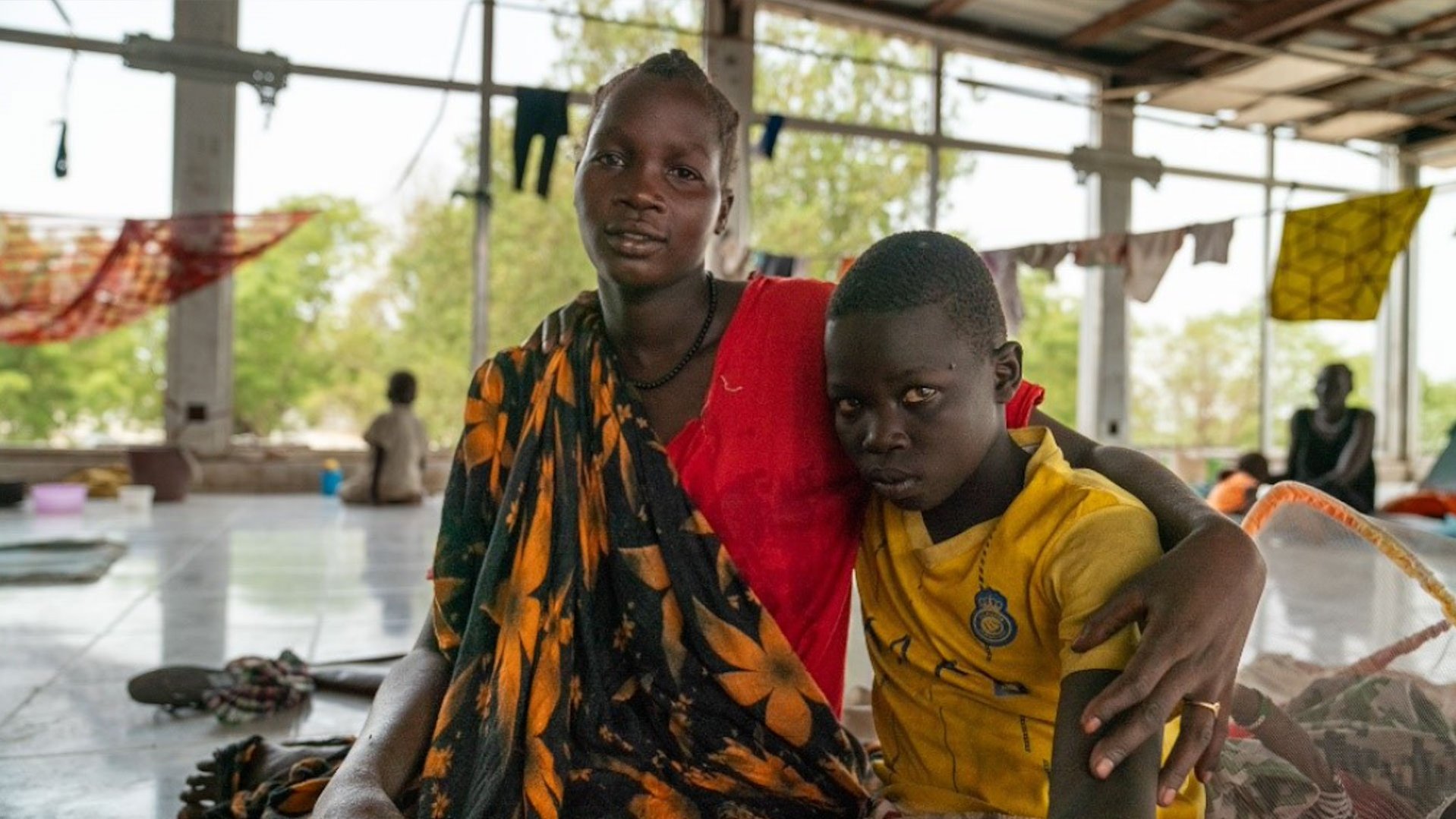 Nyakuma, 22 jaar, en Ajou, 14 jaar, uit Zuid-Soedan